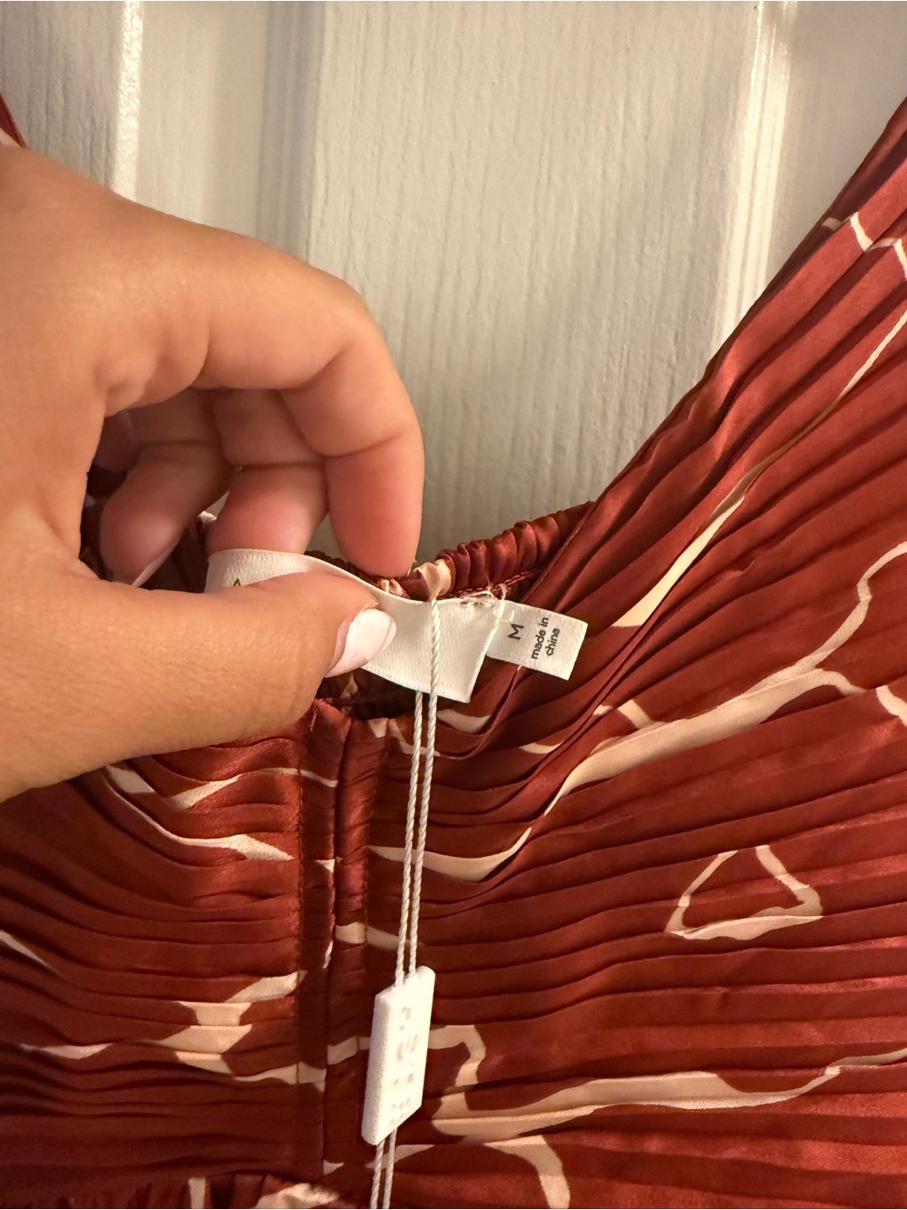 Astr Rust Red Floral Midi Dress with Cream Accents - Picture 4 of 5